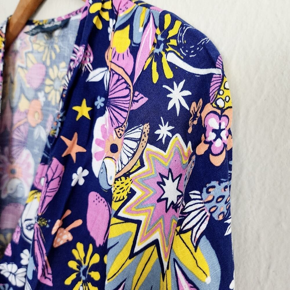 ModCloth Best Is Yet To Come Graphic Print V-Neck Wrap Top Navy Blue XS NWT - Picture 7 of 10